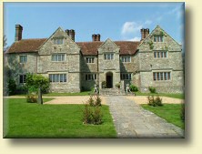 Arreton Manor